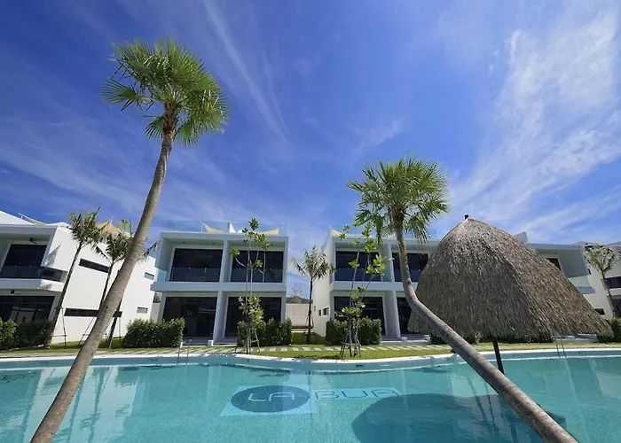 La Lua Resort